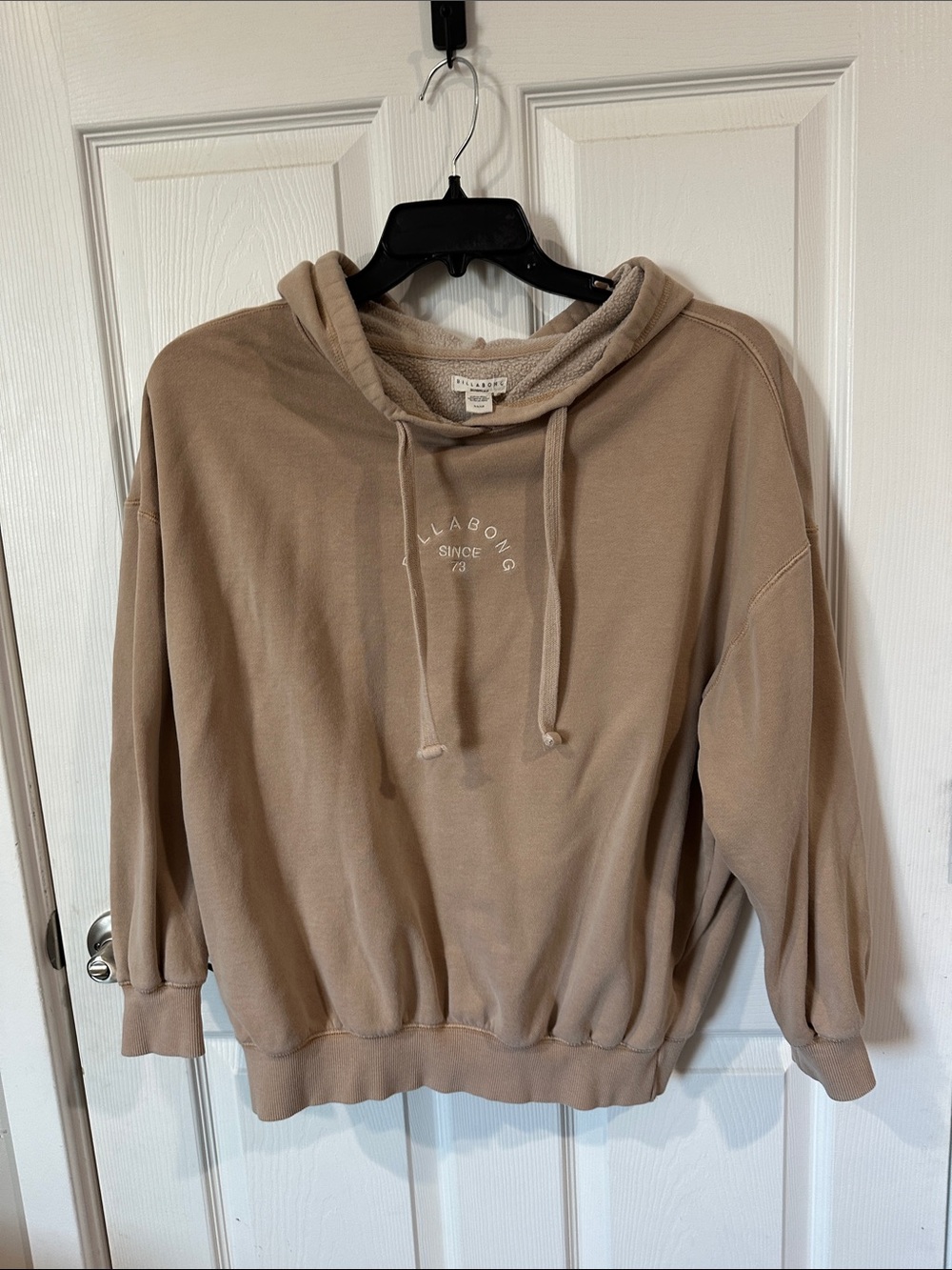Billabong women's Taupe Crewneck Hoodie Sweatshirt